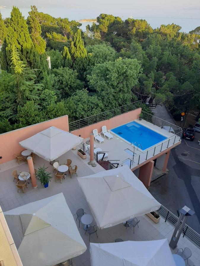 Hotel Tamaris Novi Vinodolski Exterior foto
