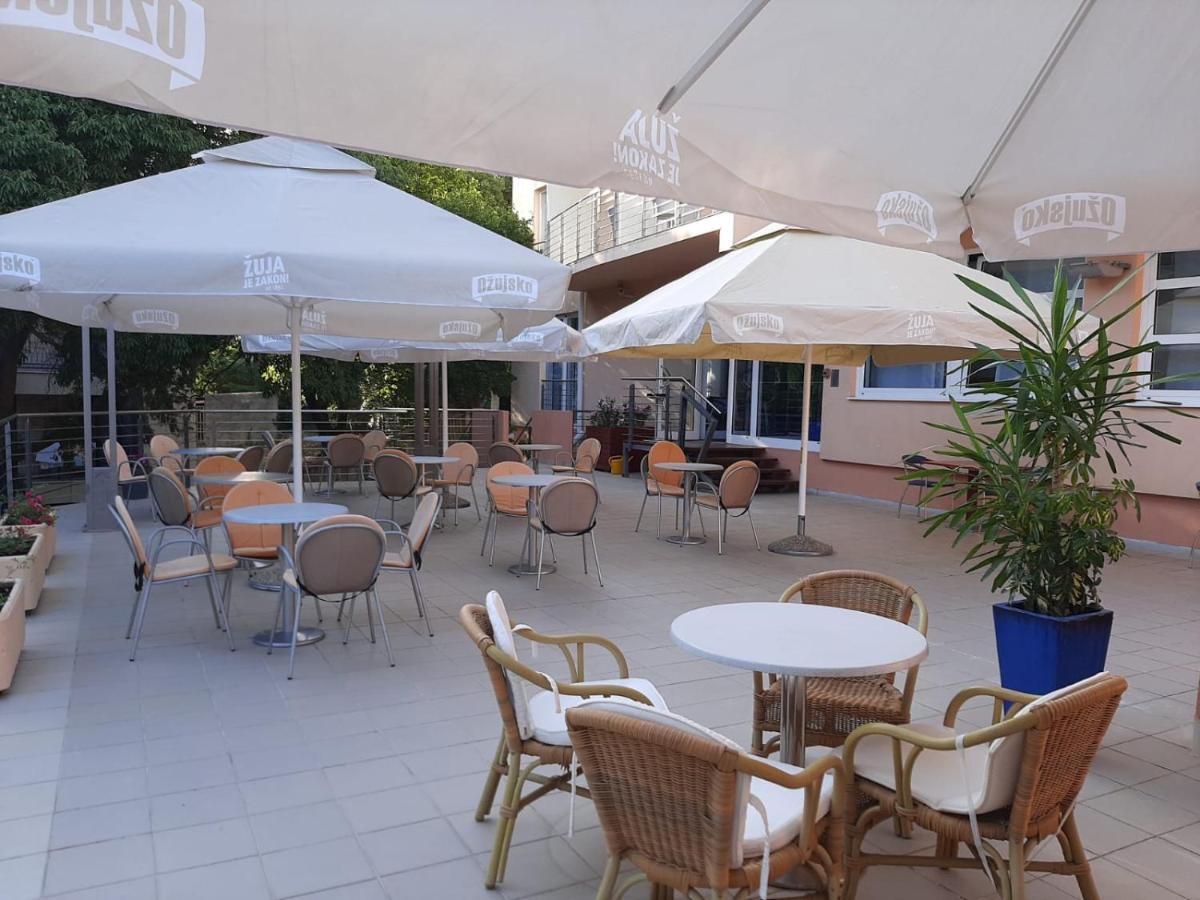 Hotel Tamaris Novi Vinodolski Exterior foto